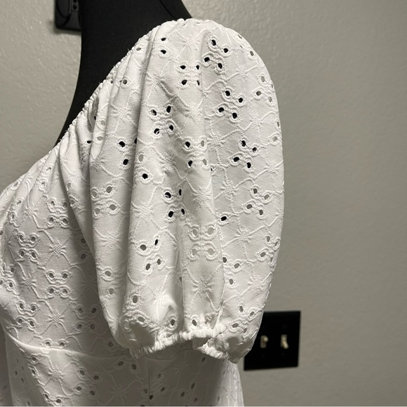 Jolie & Joy White Eyelet Poof Short Sleeve Women's Lined Dress X-LARGE - Picture 4 of 7